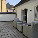 Simonetti's Apartment